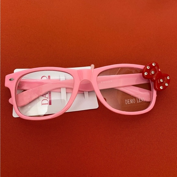 Hello Kitty Bundle - Picture 6 of 7